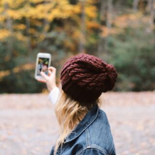 The Ethics of UGC: Guiding Brands through User-Generated Content Challenges_Giraffe Social_Blog